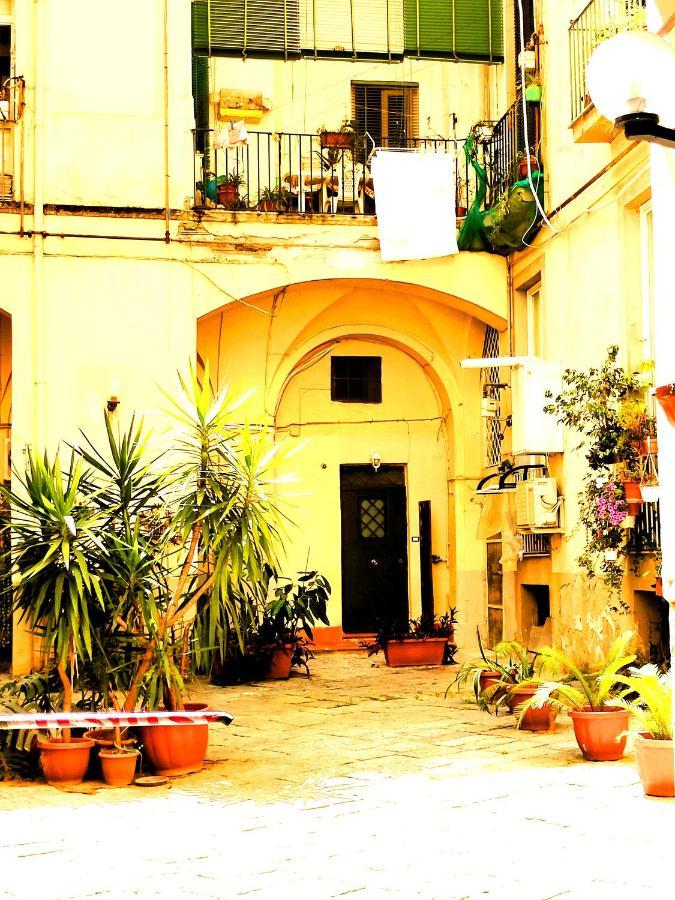 Appartement Casa Dell'Antico Teatro Di Neapolis Nel Centro Storico Di Napoli Extérieur photo